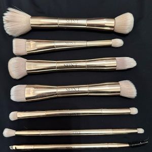 Seint Brushes! Cleaned & used some a couple of times some never used! See pics!